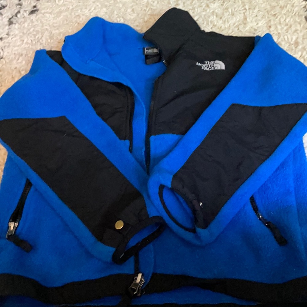 Boys north face coat. Size 10/12